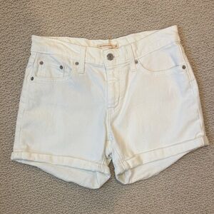 Levi White Shorts
